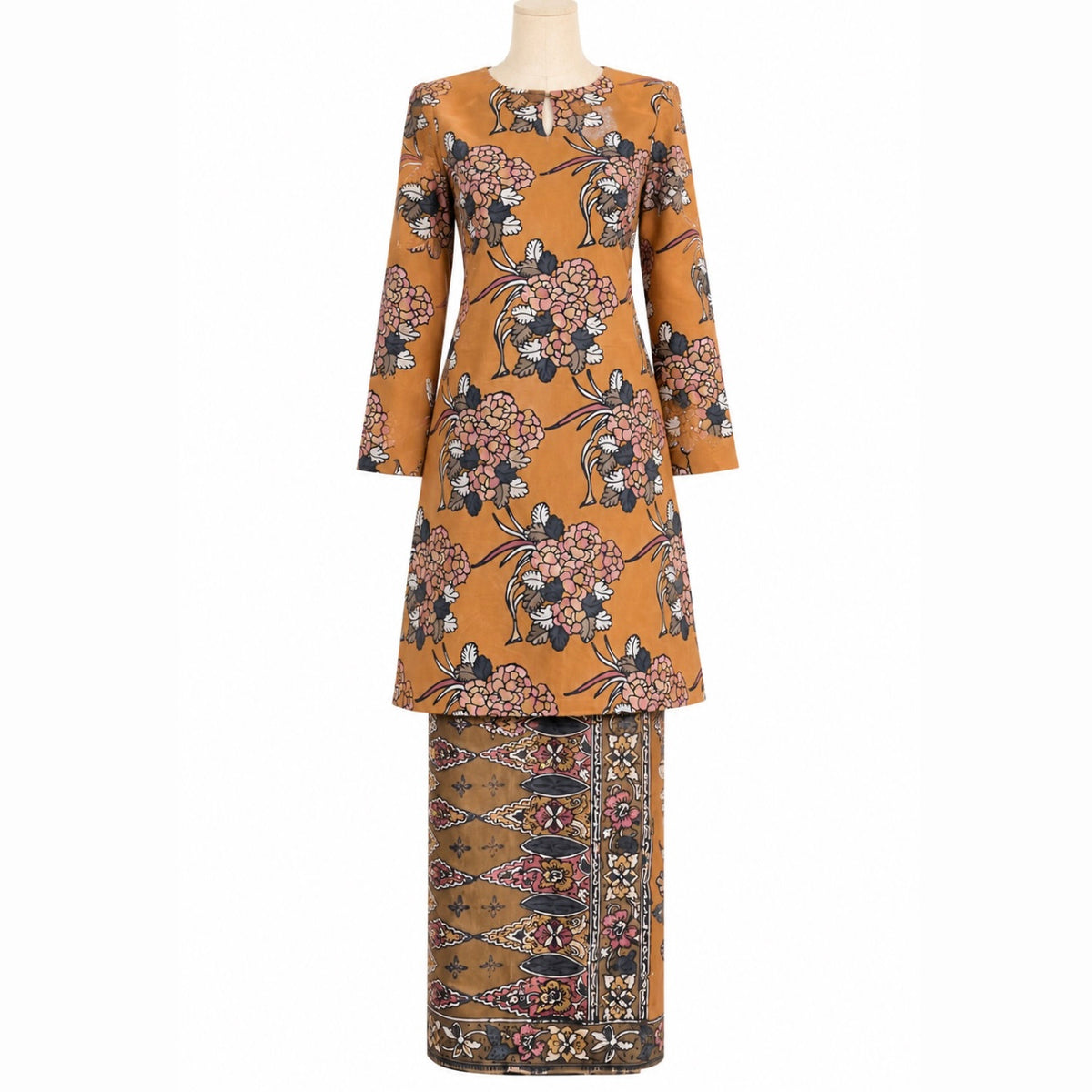 (PREORDER) Kurung Pahang Batik